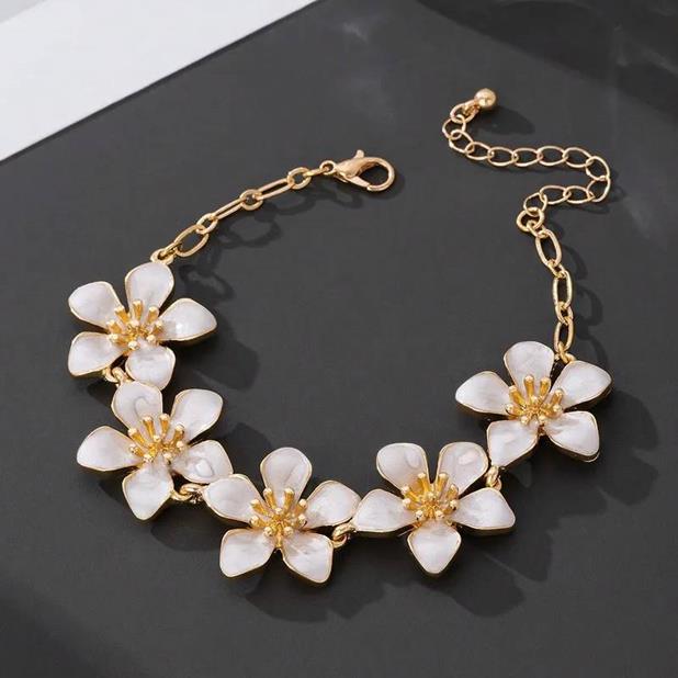 Flower Bomb White